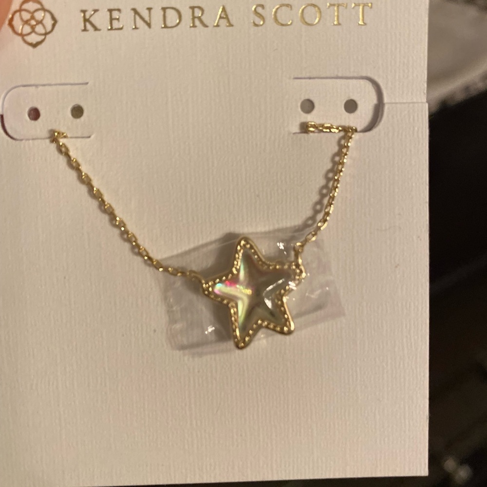 Kendra Scott Star Necklace